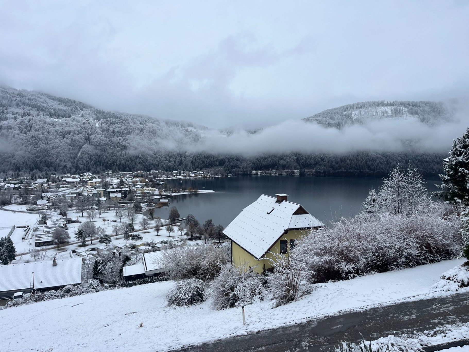 Döbriach in de sneeuw